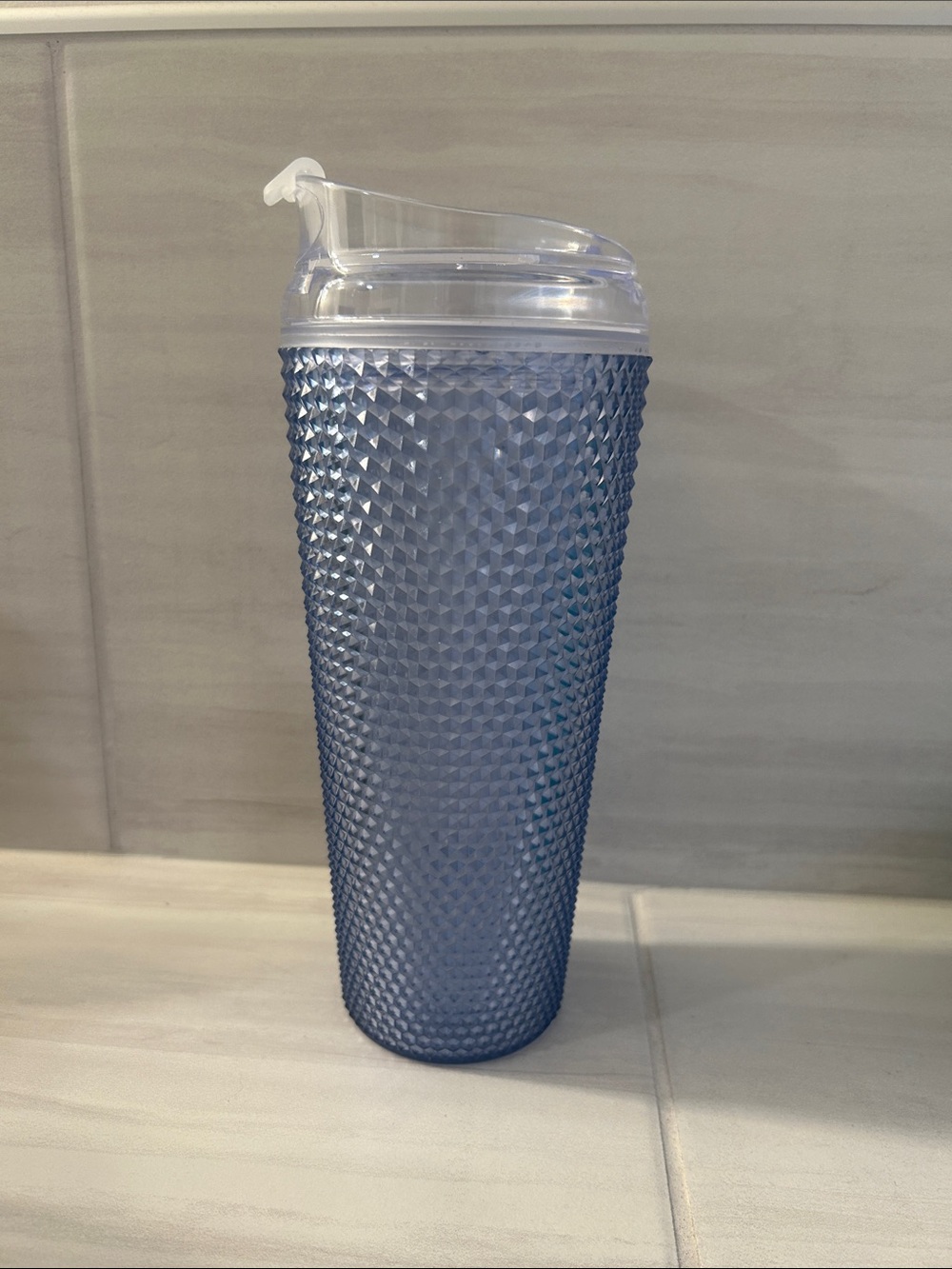 Blue Textured Travel Tumbler with Clear Lid 22 oz